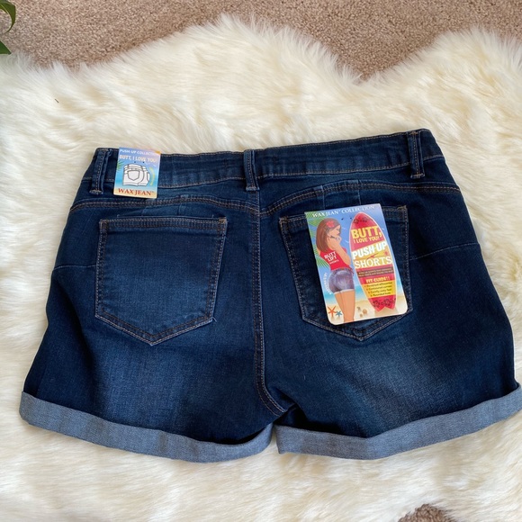 NWT Denim Shorts - Picture 3 of 4